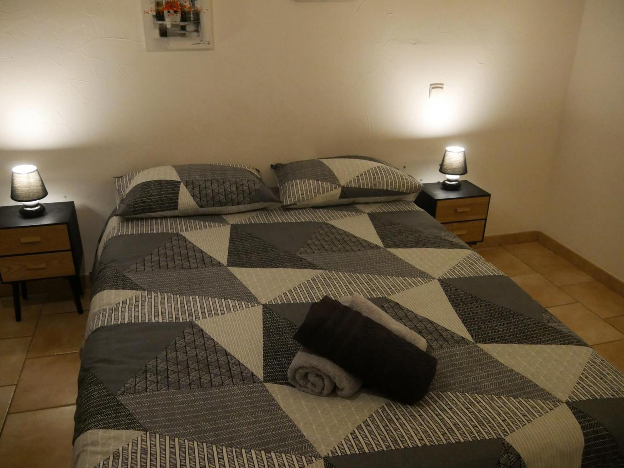Republique Centre Appartement Carcassonne Buitenkant foto